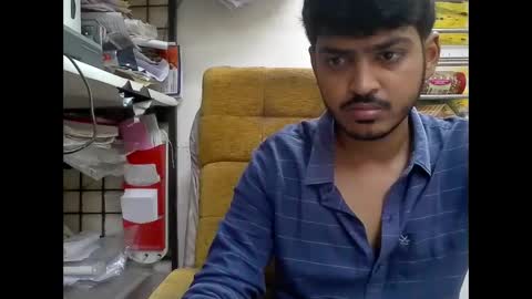 Snapshot of robertsalia220 chatting on 09/17/25, 08:27 Robertsalia online show from 09/17/25, 08:27