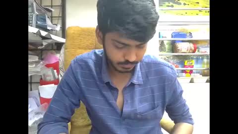 Snapshot of robertsalia220 chatting on 11/15/25, 11:51 Robertsalia online show from 11/15/25, 11:51