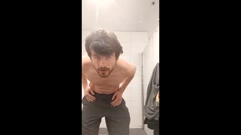 Snapshot of robertstewart18122301 chatting on 03/30/26, 03:51 robertstewart18122301 online show from 03/30/26, 03:51