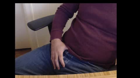 robidan6923 online show from 12/16/24, 01:22
