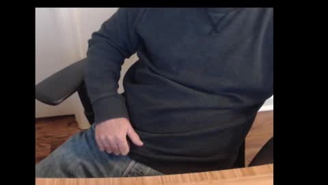 robidan6923 online show from 02/06/25, 02:48