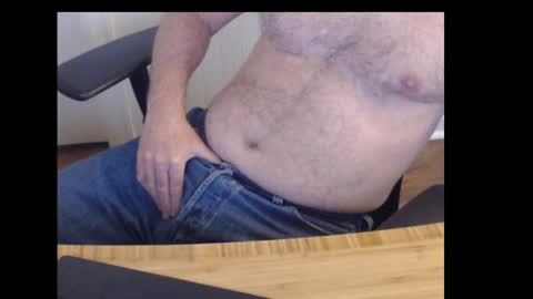 robidan6923 online show from 02/18/25, 01:11