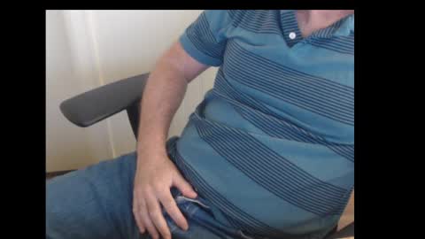 robidan6923 online show from 09/18/25, 03:14