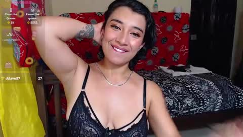 Snapshot of robin_h00t chatting on 02/11/25, 12:06 Ivanna and Robin online show from 02/11/25, 12:06