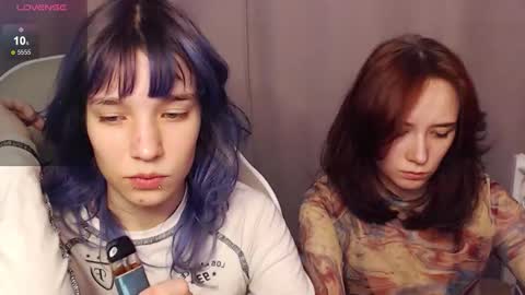 Snapshot of robin_yours chatting on 02/17/26, 10:01 Robin your online show from 02/17/26, 10:01