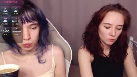 Snapshot of robin_yours chatting on 02/22/26, 12:04 Robin your online show from 02/22/26, 12:04