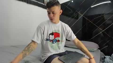 Snapshot of robinlion91 chatting on 07/15/26, 03:45 robinlion91 online show from 07/15/26, 03:45