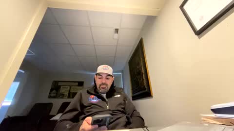 roblatino12 online show from 12/20/24, 05:18