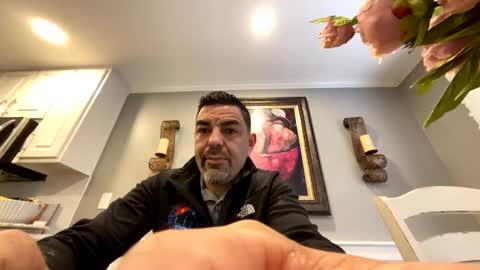 roblatino12 online show from 02/23/25, 01:10