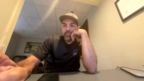 roblatino12 online show from 02/28/25, 05:26