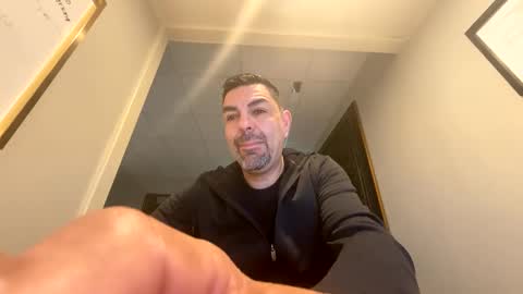 roblatino12 online show from 03/08/25, 12:52