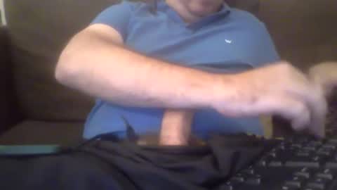 Snapshot of robmutant chatting on 02/15/26, 05:59 robmutant online show from 02/15/26, 05:59