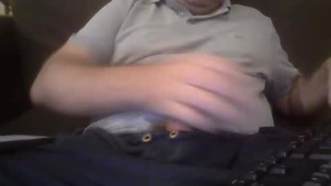 Snapshot of robmutant chatting on 02/26/26, 01:21 robmutant online show from 02/26/26, 01:21