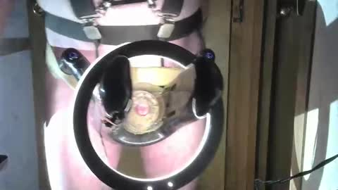 Robodickmilker online show from 11/06/25, 12:22