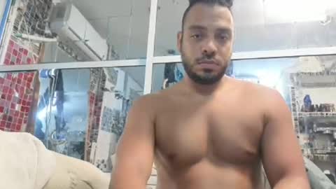 cazador 99 online show from 03/26/26, 03:56