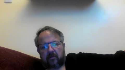 Snapshot of robxx32 chatting on 06/05/26, 10:48 robxx32 online show from 06/05/26, 10:48