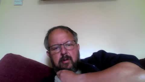 Snapshot of robxx32 chatting on 06/06/26, 01:38 robxx32 online show from 06/06/26, 01:38