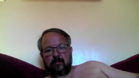 Snapshot of robxx32 chatting on 06/13/26, 05:44 robxx32 online show from 06/13/26, 05:44