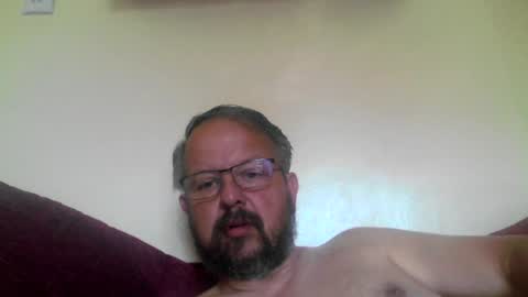 Snapshot of robxx32 chatting on 06/16/26, 10:29 robxx32 online show from 06/16/26, 10:29