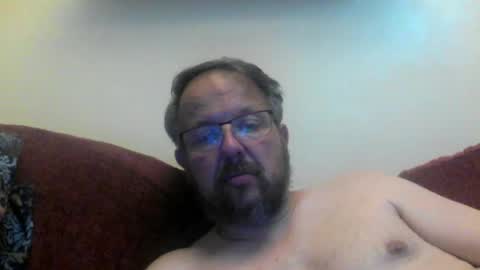 Snapshot of robxx32 chatting on 06/16/26, 11:07 robxx32 online show from 06/16/26, 11:07