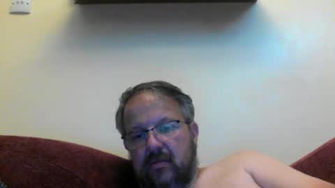 Snapshot of robxx32 chatting on 06/20/26, 10:45 robxx32 online show from 06/20/26, 10:45