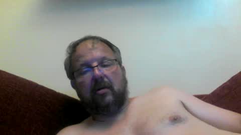 Snapshot of robxx32 chatting on 06/24/26, 12:31 robxx32 online show from 06/24/26, 12:31