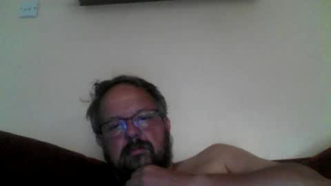 Snapshot of robxx32 chatting on 07/08/26, 05:45 robxx32 online show from 07/08/26, 05:45