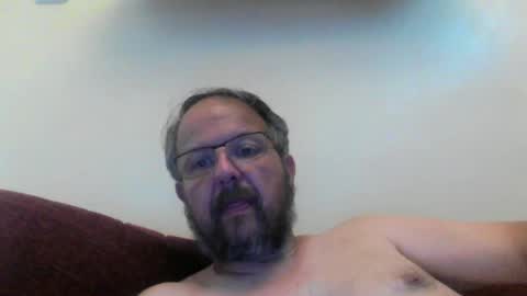 Snapshot of robxx32 chatting on 07/08/26, 06:45 robxx32 online show from 07/08/26, 06:45