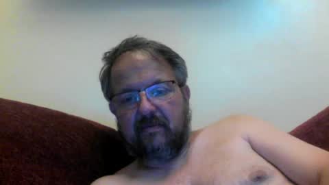 Snapshot of robxx32 chatting on 07/10/26, 11:07 robxx32 online show from 07/10/26, 11:07