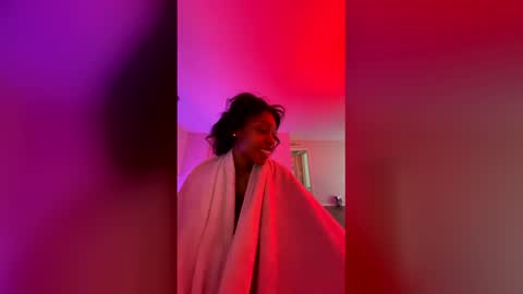 Snapshot of robynthegoddess chatting on 01/18/26, 03:49 robynthegoddess online show from 01/18/26, 03:49