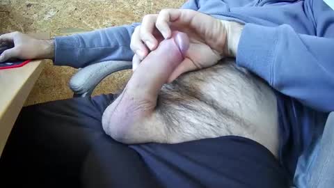 Snapshot of roccosan chatting on 12/14/25, 11:48 roccosan online show from 12/14/25, 11:48