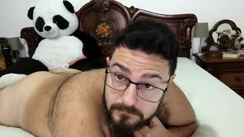 Snapshot of roccot85 chatting on 02/13/25, 08:17 Roccot85 online show from 02/13/25, 08:17