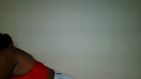Snapshot of rochellinah chatting on 06/01/26, 01:35 rochellinah online show from 06/01/26, 01:35