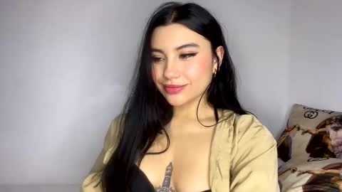 Samantha Estephania  online show from 02/01/25, 12:40