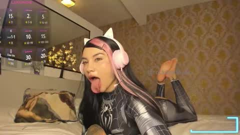 Snapshot of rockandlovexx chatting on 02/27/26, 03:39 Samantha Estephania online show from 02/27/26, 03:39