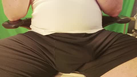 Snapshot of rockarit chatting on 02/27/25, 04:43 Rockarit online show from 02/27/25, 04:43