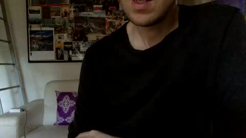 Snapshot of rocketviper chatting on 12/16/24, 01:43 RocketViper online show from 12/16/24, 01:43