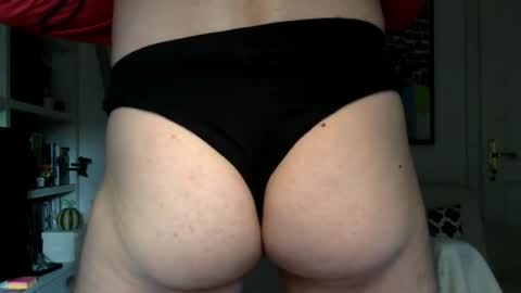 Snapshot of rocketviper chatting on 03/08/26, 02:54 RocketViper online show from 03/08/26, 02:54