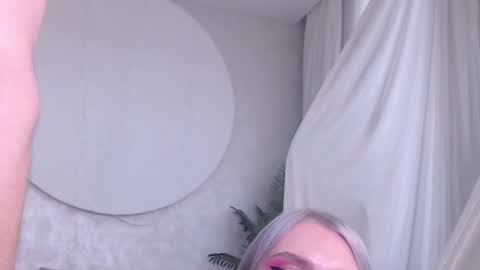 Lina and Den online show from 05/09/26, 07:57