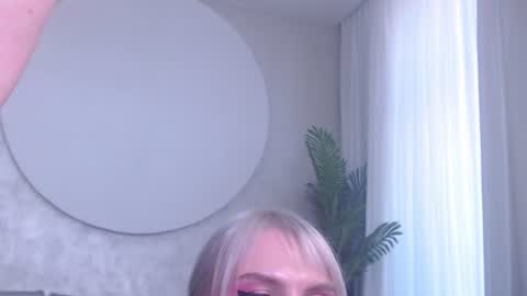 Lina and Den online show from 06/19/26, 07:56