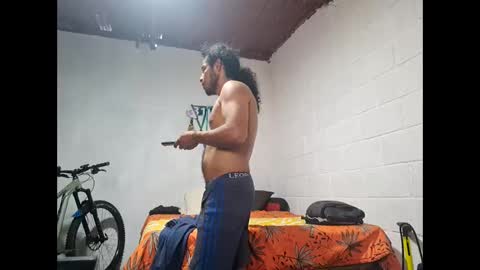 Snapshot of rockylittle10 chatting on 09/28/25, 09:09 rockylittle10 online show from 09/28/25, 09:09