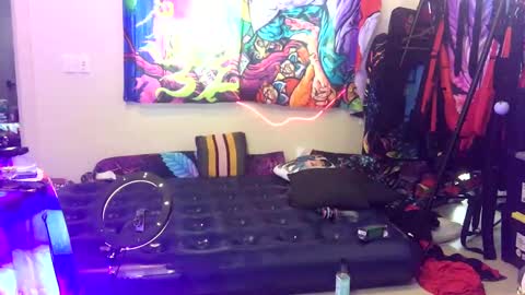 Snapshot of rod77knee chatting on 12/26/24, 03:38 rod77knee online show from 12/26/24, 03:38