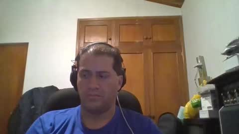 Snapshot of rodfer chatting on 12/17/25, 08:31 Rodfer online show from 12/17/25, 08:31