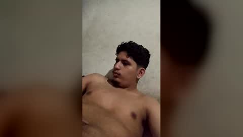 Snapshot of rodri1k chatting on 03/10/26, 05:01 rodri1k online show from 03/10/26, 05:01