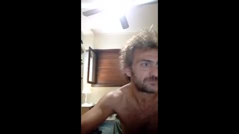 Snapshot of rodrigomolero1982 chatting on 03/15/26, 04:18 rodrigomolero1982 online show from 03/15/26, 04:18