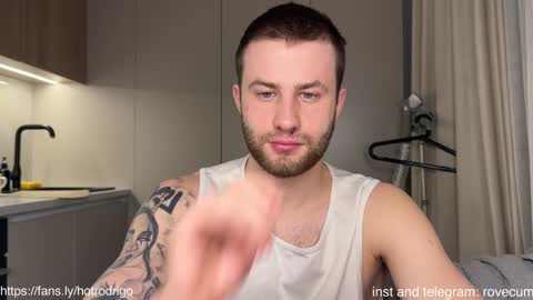 Snapshot of rodrigoveira chatting on 01/07/25, 10:41 Rodrigo online show from 01/07/25, 10:41
