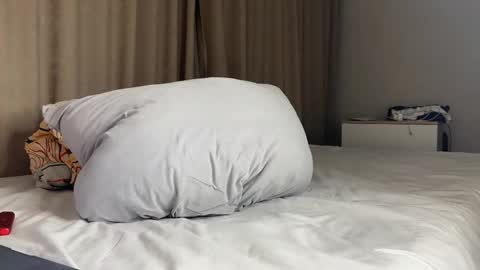 Snapshot of rodrigoveira chatting on 10/10/25, 10:31 Rodrigo online show from 10/10/25, 10:31