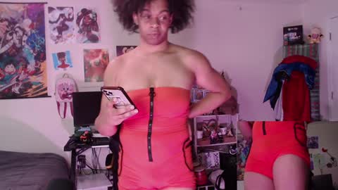 Snapshot of roelliitheecchi chatting on 01/27/25, 03:39 Roellii Pinky online show from 01/27/25, 03:39