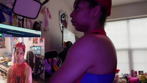 Snapshot of roelliitheecchi chatting on 05/11/26, 05:10 Roellii Pinky online show from 05/11/26, 05:10
