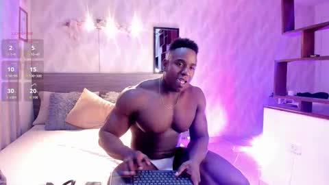 Snapshot of rogger_physique chatting on 12/20/25, 06:09 Rogger online show from 12/20/25, 06:09